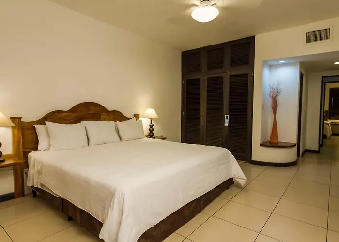 Hotel Soleil Pacifico Puerto San Jose