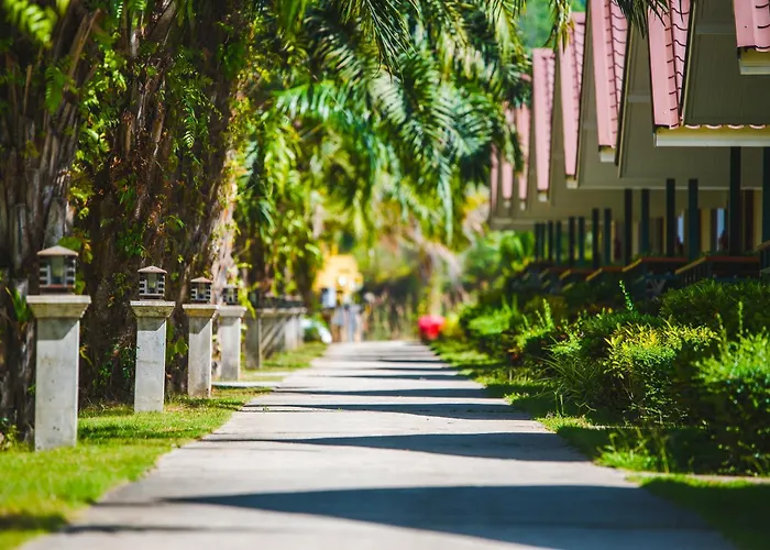 Katathong Golf Resort & Spa
