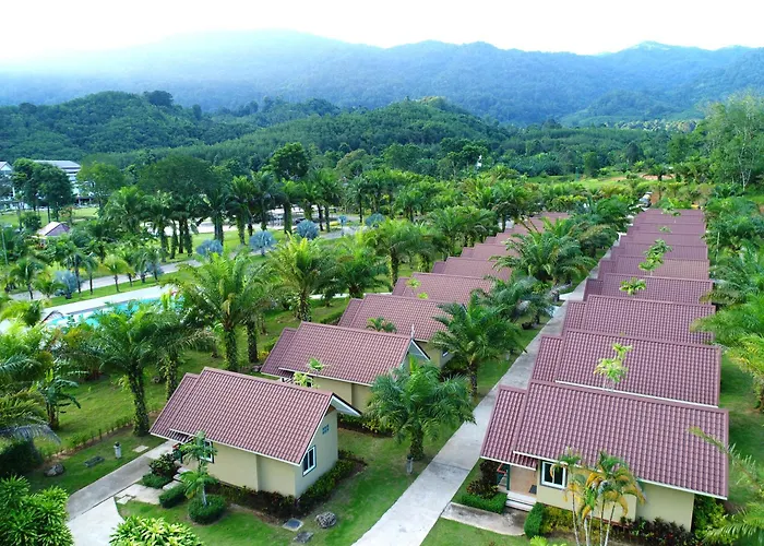 Katathong Golf Resort & Spa