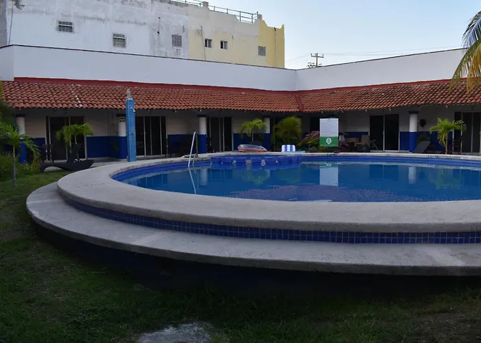 Plaza Almendros Hotel Isla Mujeres