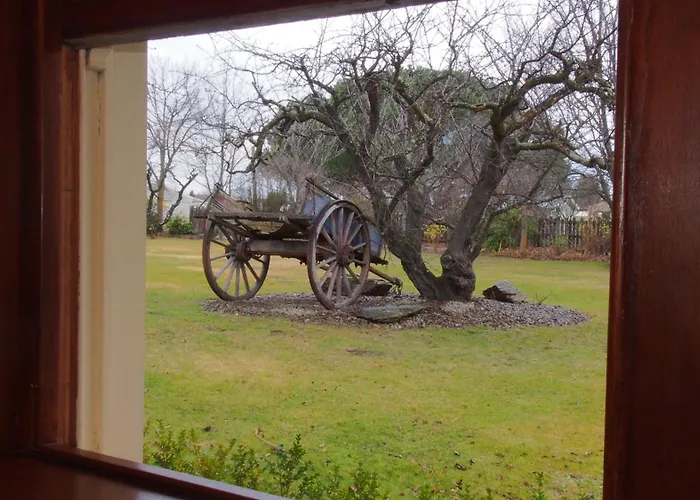 Hartley Homestead Boutique Bed & Breakfast