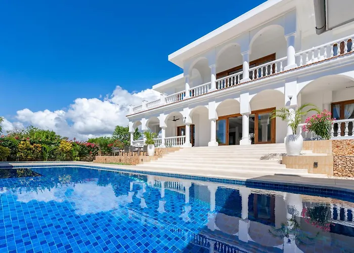 Villa Branca Diani Boutique Luxury & Personalized Service