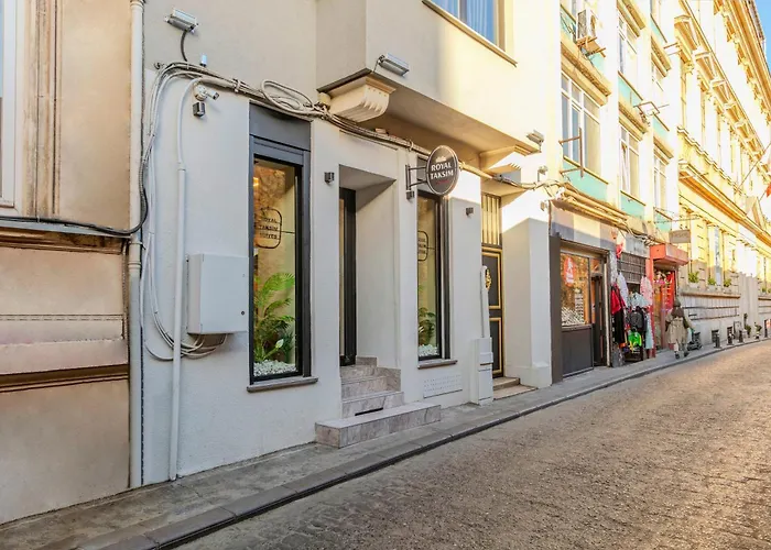 Royal Taksim Suites
