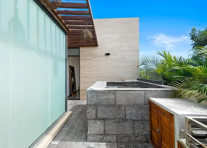 Mistiq Tulum
