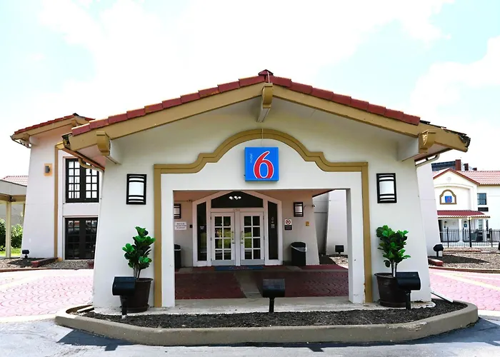 Motel 6-Hazelwood, Mo