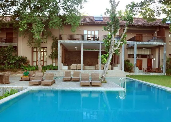 Roman Lake Ayurveda Boutique Resort