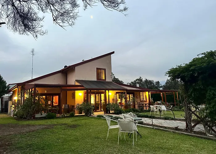 Nightingale Villas