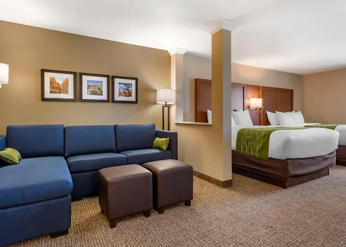 Comfort Suites Airport