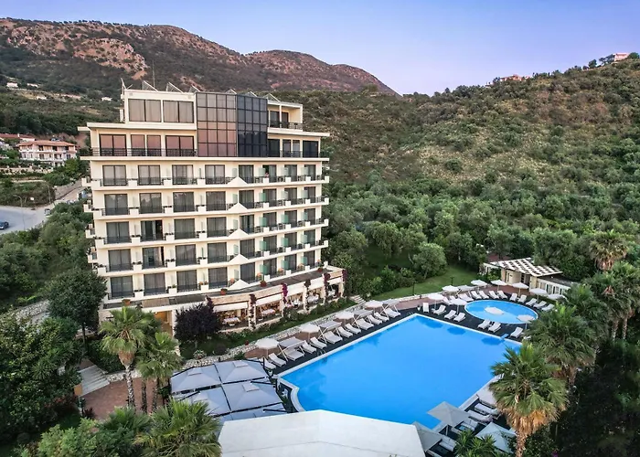 Rapo'S Resort Hotel