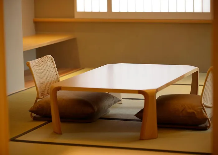 Kaminarimon Ryokan