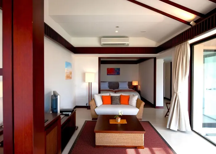 Shigira Bayside Suite Allamanda Miyakojima 