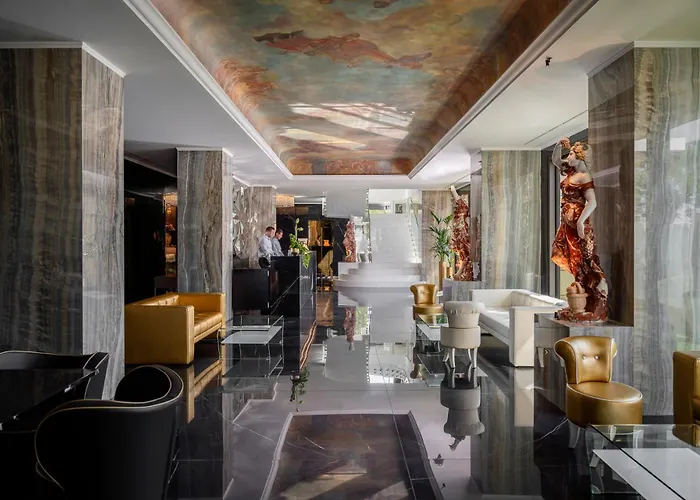 Promenade Luxury Wellness