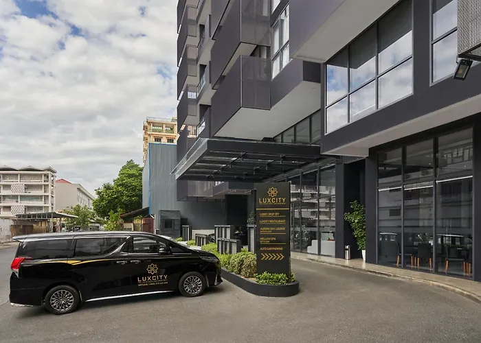 Luxcity Hotel & Apartment