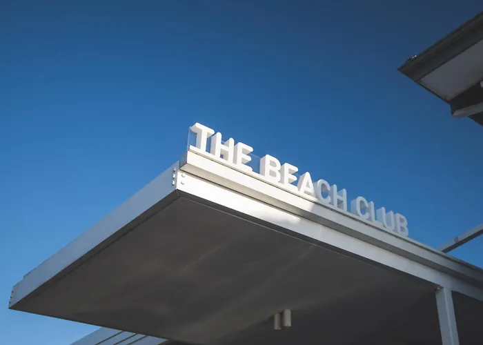 Cottesloe Beach Hotel
