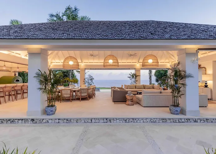 The Ungasan Clifftop Resort Uluwatu
