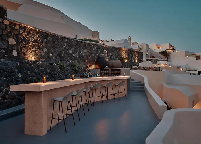 Mystique, a Luxury Collection Hotel, Santorini Oia 