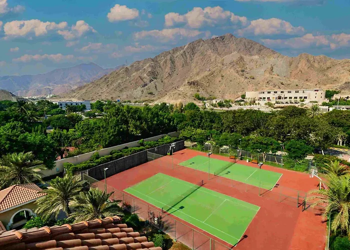 Fujairah Rotana Resort & Spa - Al Aqah Beach