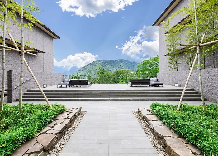 Hakone Gora Karaku