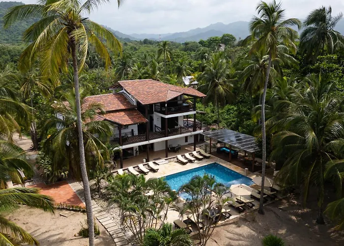 Coconuco Beach