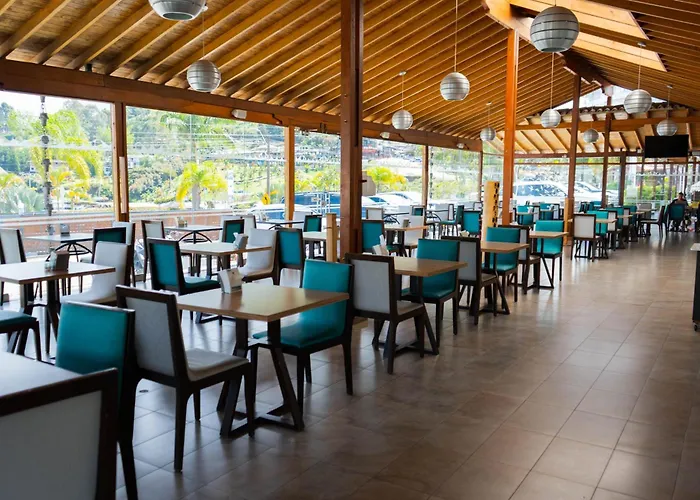 Hotel Los Recuerdos Guatape