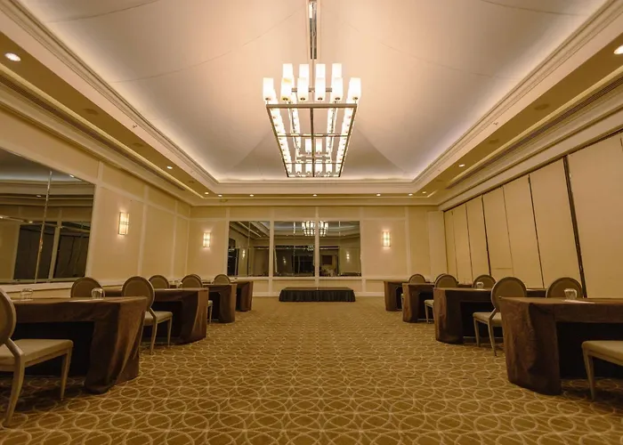 Bristol Panama, A Registry Collection Hotel