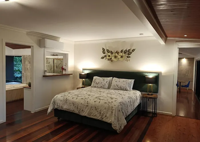 Escarpment Retreat & Day Spa For Couples