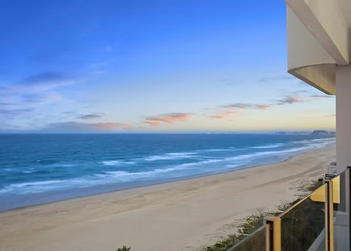 Dorchester On The Beach