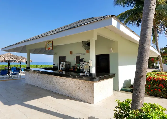 The Signature Level At Grand Palladium Lady Hamilton Resort & Spa Lucea