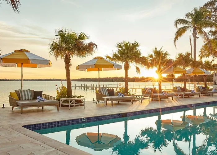 The Beachcomber Hotel & Resort, An Ascend Collection Resort