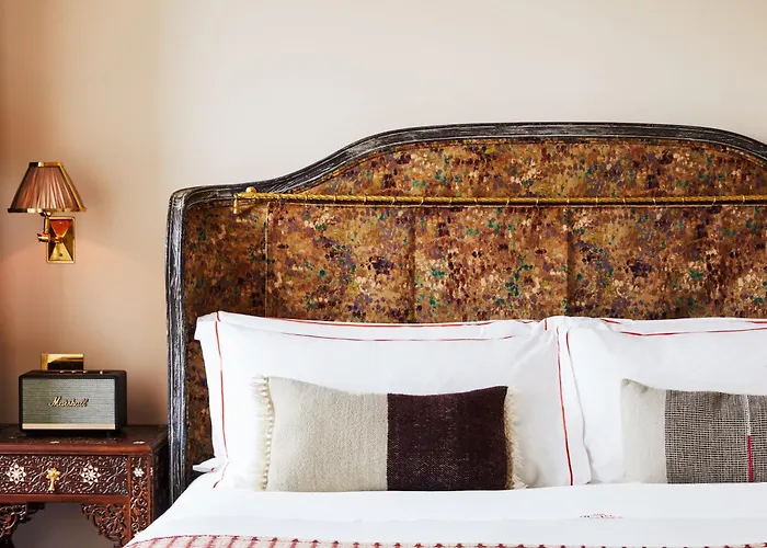 The Hotel Chelsea