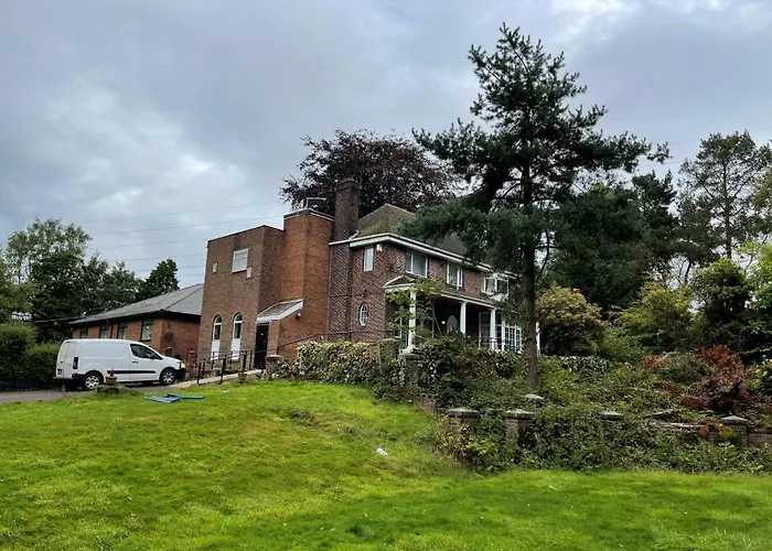Burleigh House Hotel Wetleyrocks