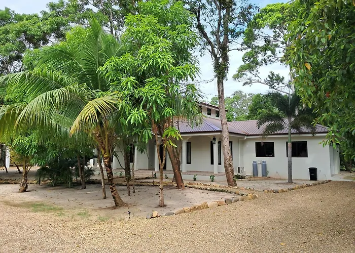 Ceiba Beach Resort