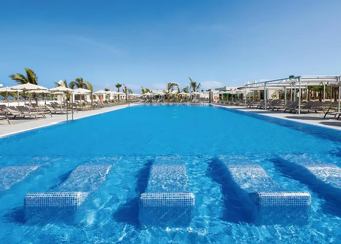 Hotel Riu Karamboa (Adults Only) Rabil
