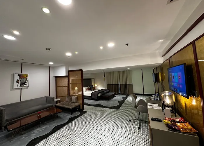 The Nishat Hotel Lahore