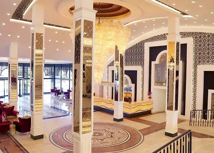 Dream World Palace Colakli