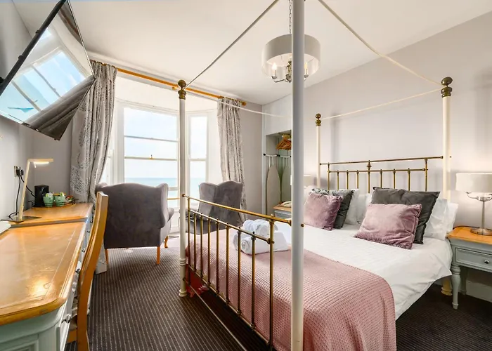 Gwesty'R Marine Hotel & Spa
