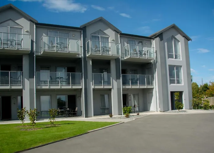 Coastal Ridge Apartments