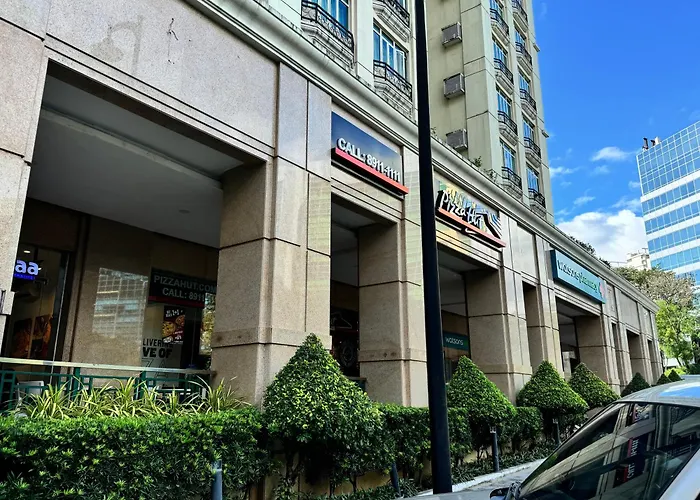 Studio Condo Unit Stamford Executive Residences Near Mckinley & Bgc