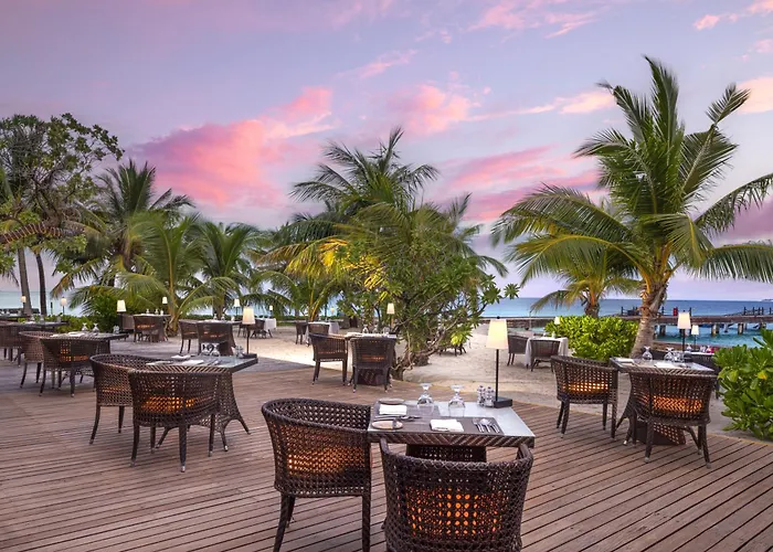 Hotel Adaaran Select Meedhupparu Meedhoo 
