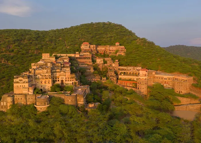 Neemrana Fort-Palace