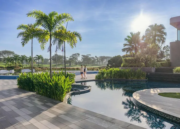 Dusit Thani Laguna Singapore