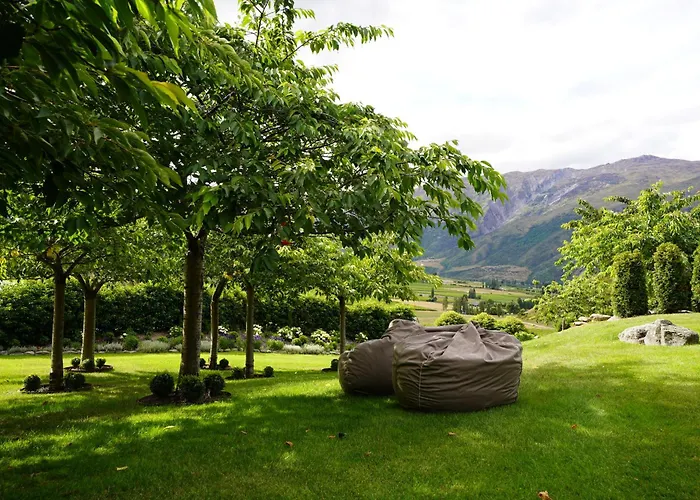 Mt Rosa Lodge Boutique Vineyard Accommodation