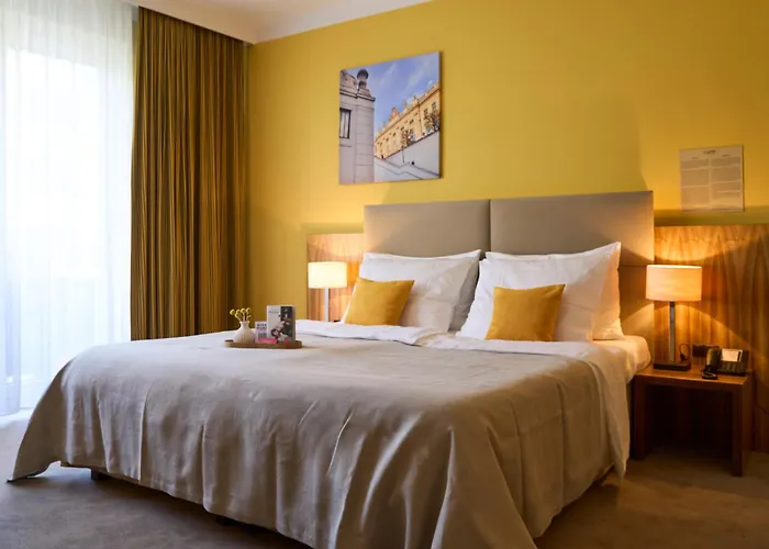 Henriette Stadthotel ex Das Capri