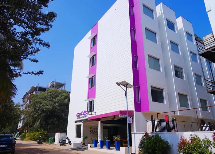 Purple Cloud Hotel