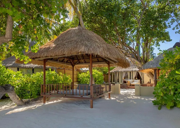Banyan Tree Vabbinfaru Hotel Malé