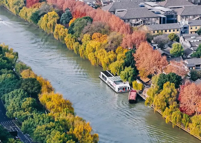 Cheery Dragon Canal Hangzhou - Intangible Cultural Heritage
