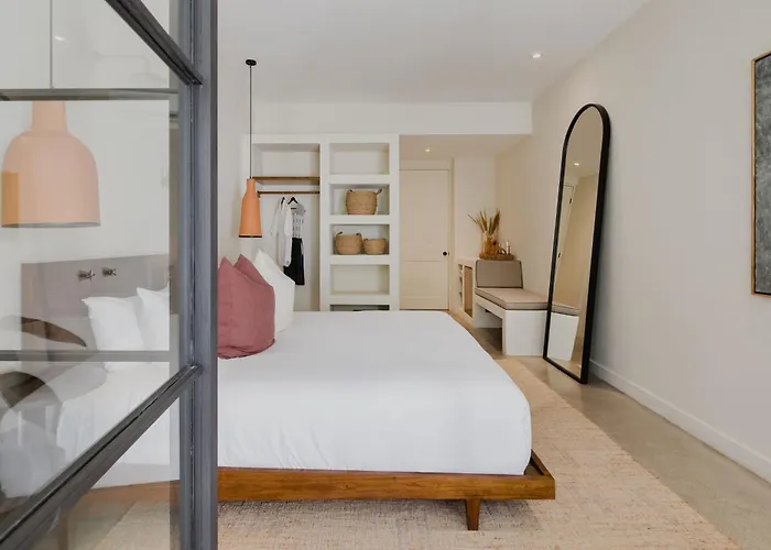 Sendero Hotel