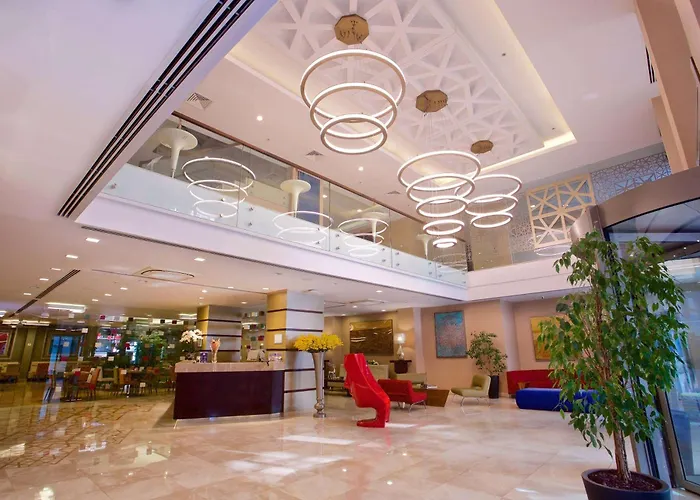 Ramada By Wyndham Istanbul Taksim