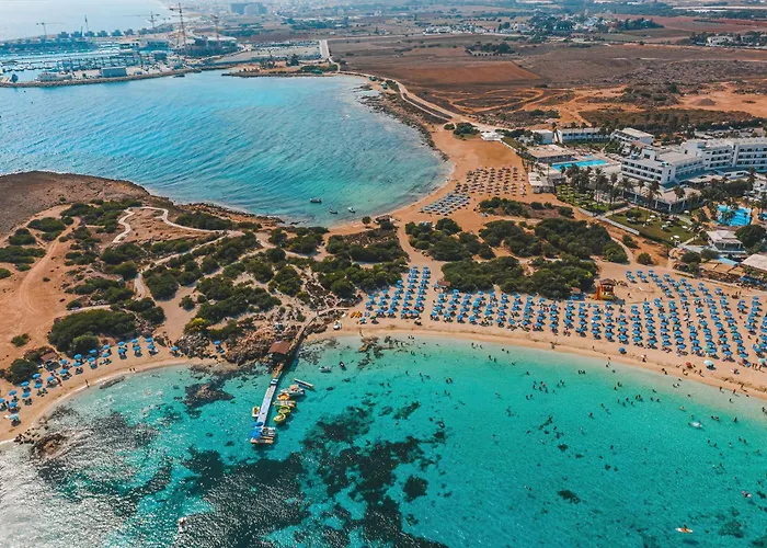 Dome Beach Marina Hotel&Resort
