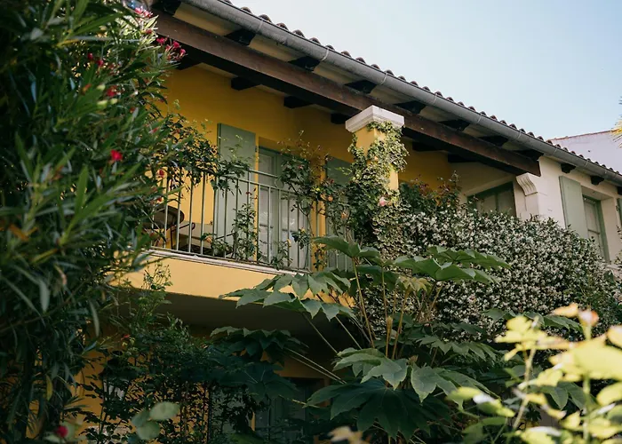 Hotel De Toiras